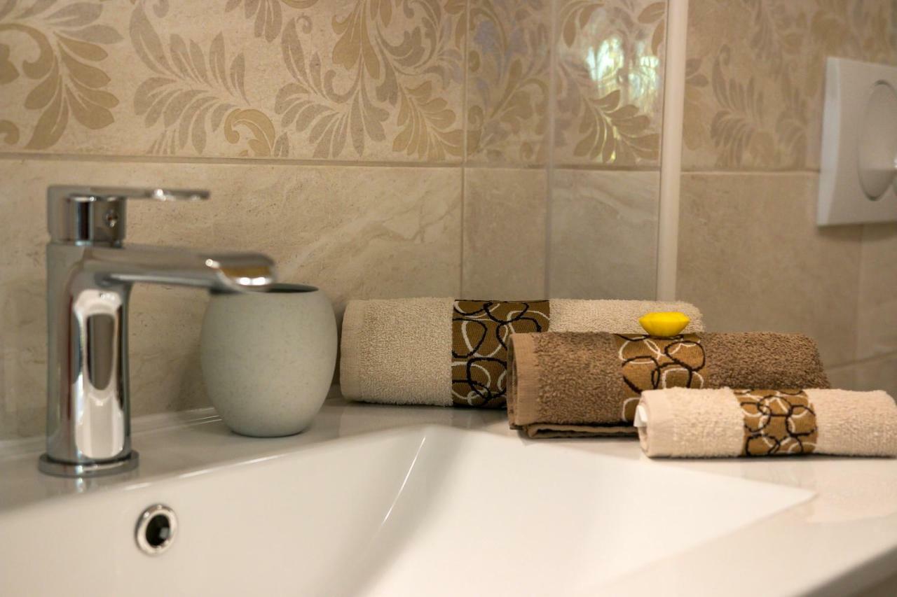 Apartments Relax เวลิโลชิน ภายนอก รูปภาพ